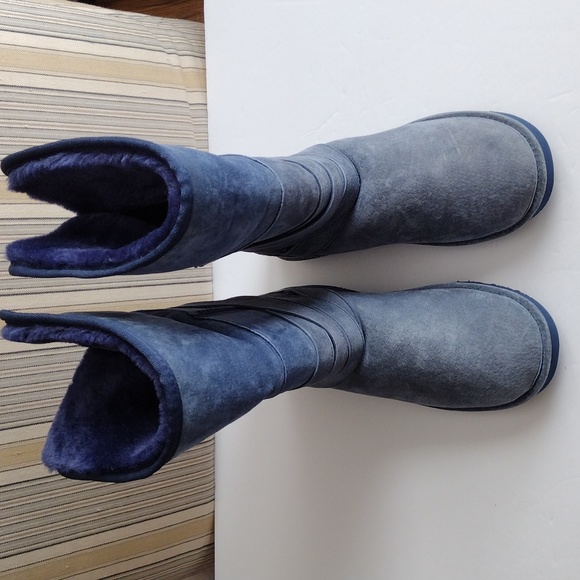 Lamo blue suede faux fur tall booties 10 - Picture 3 of 11